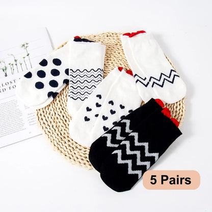 5Pairs New Cute Heart Socks Women Cotton Socks Wavy Stripes Ankle Socks Short Low Cut Sock Casual Gril White Socks 35-40