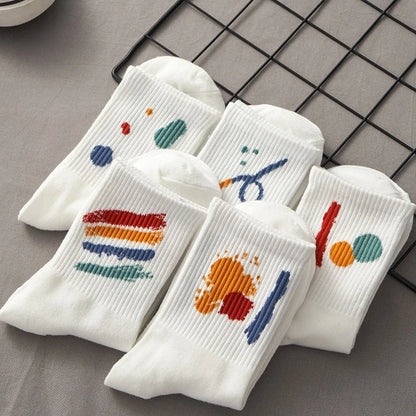 5 Pairs Of Spring And Autumn Women's Socks Set White Simple Graffiti Pure Cotton Socks Fashionable And Breathable Sports Socks