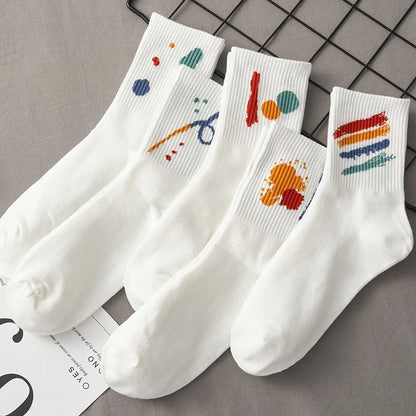 5 Pairs Of Spring And Autumn Women's Socks Set White Simple Graffiti Pure Cotton Socks Fashionable And Breathable Sports Socks